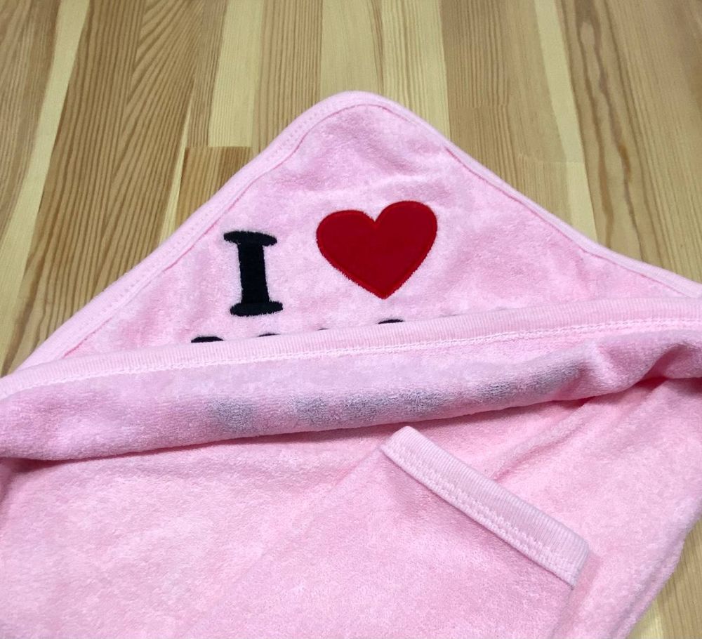 Полотенце - уголок для купания Я люблю Маму и Папу розовое