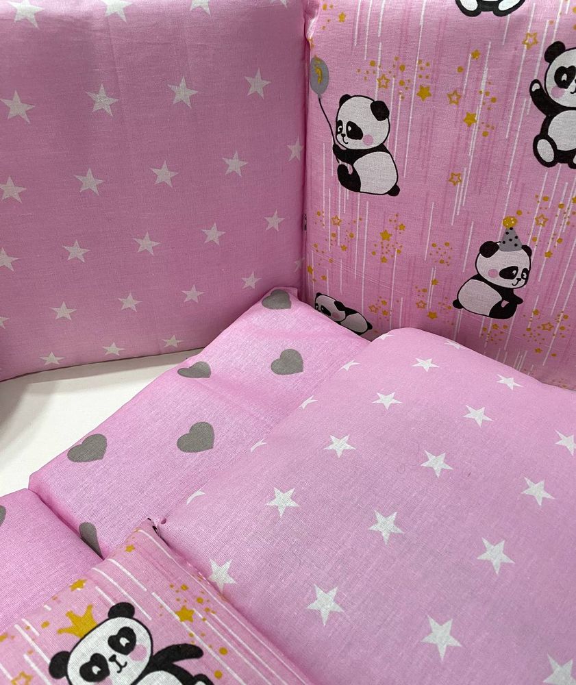 Защитные бортики в кроватку Принцесса Панда, сердечки и звезды, бортики без постели