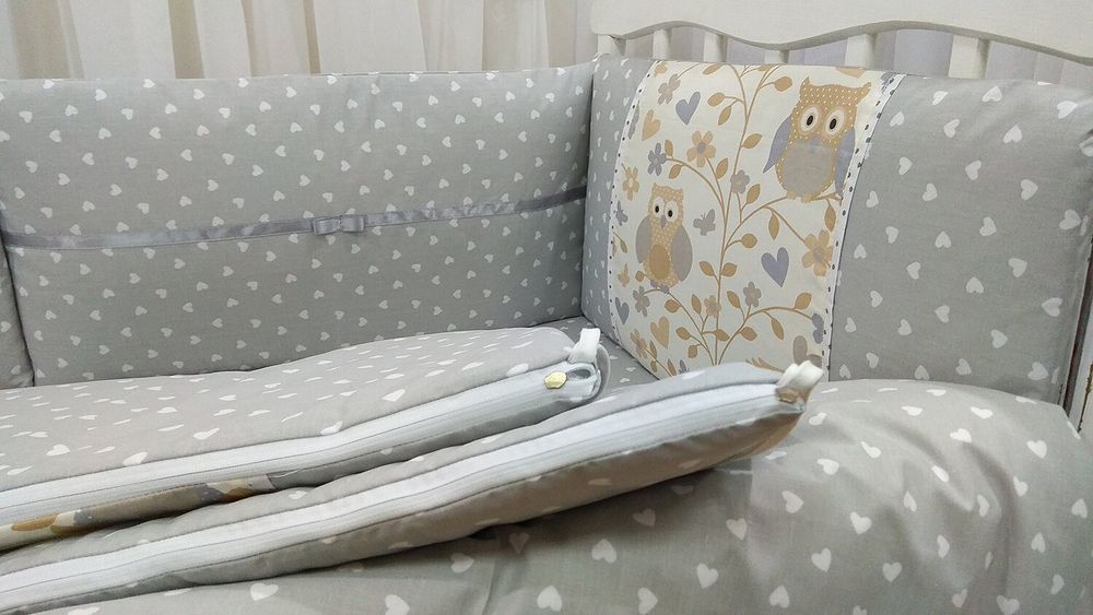 Комплект в ліжечко Сови + Серця з бортиками 6 подушок, без балдахіна