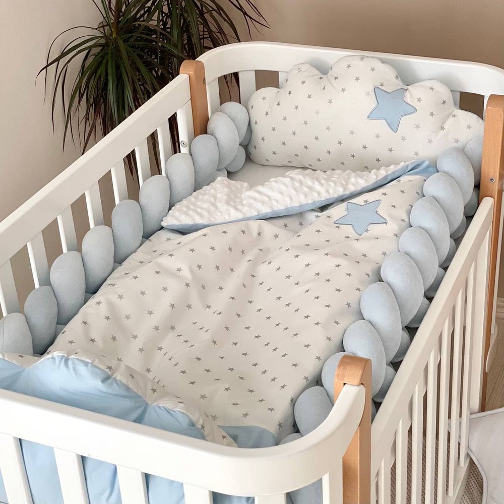 Спальний комплект в ліжечко для новонароджених блакитна хмарка, без балдахіна
