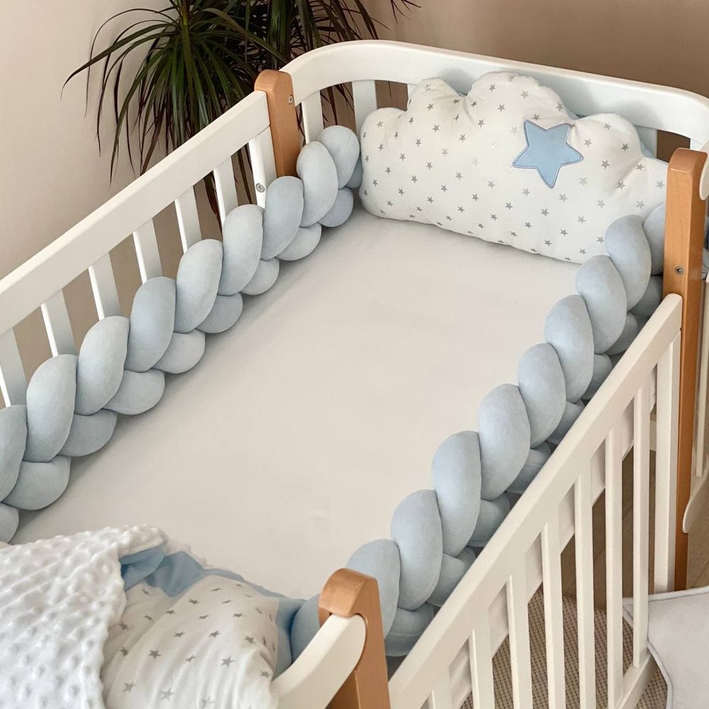 Спальний комплект в ліжечко для новонароджених блакитна хмарка, без балдахіна