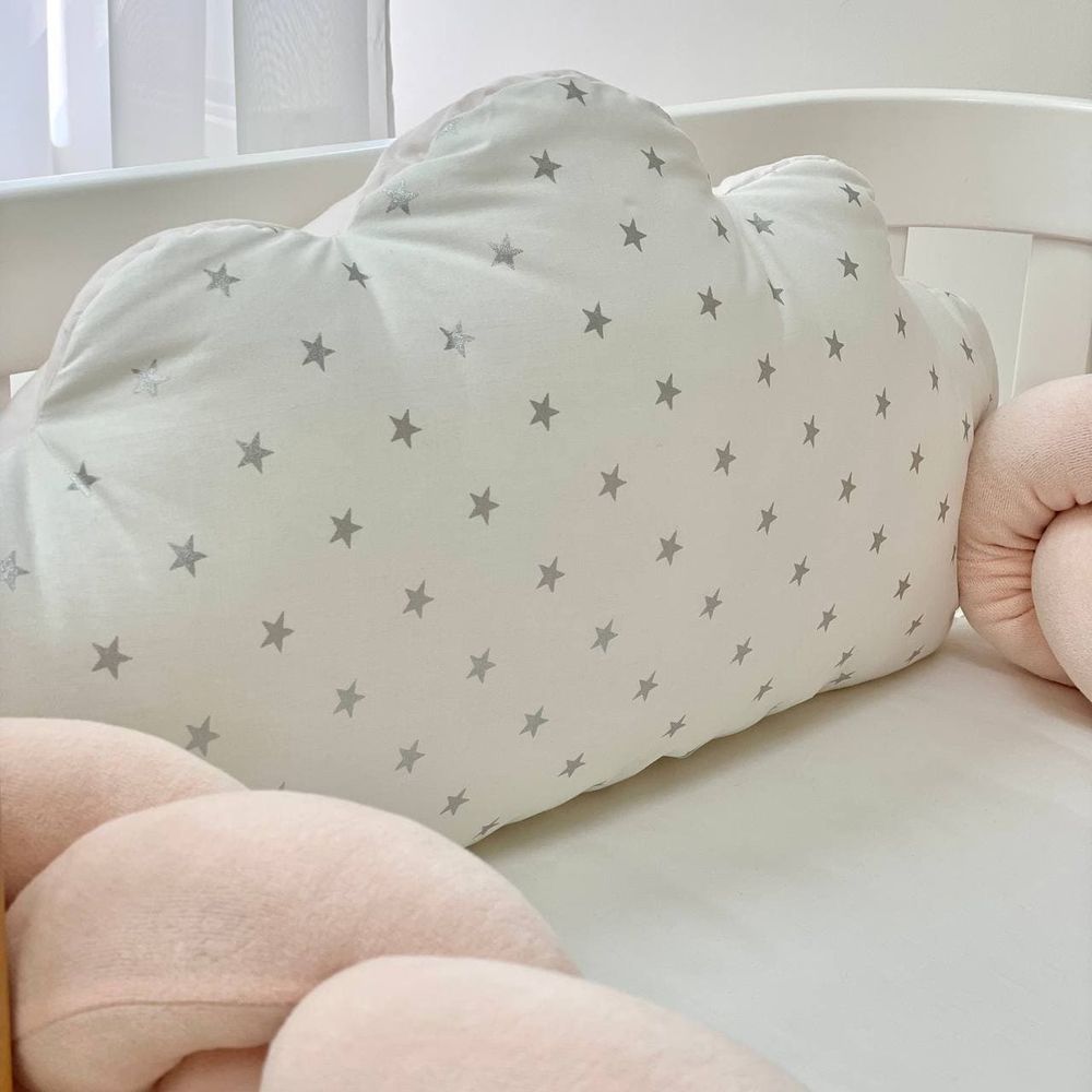Спальный комплект в кроватку для новорожденных облачко пудра, без балдахина