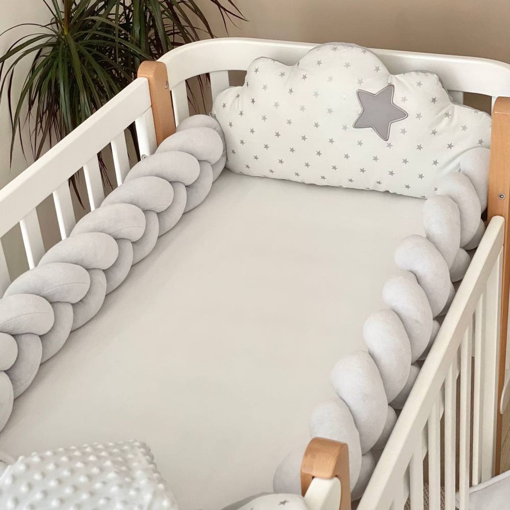 Спальний комплект в ліжечко для новонароджених сіра хмарка, без балдахіна