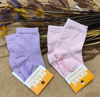 Шкарпетки набір для новонароджених дівчаток зі стопорами