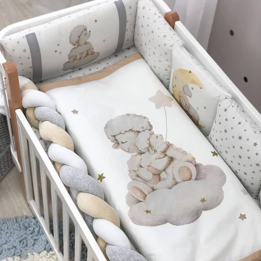 Комплект в кроватку для новорожденных с бортиками Барашки, без балдахина