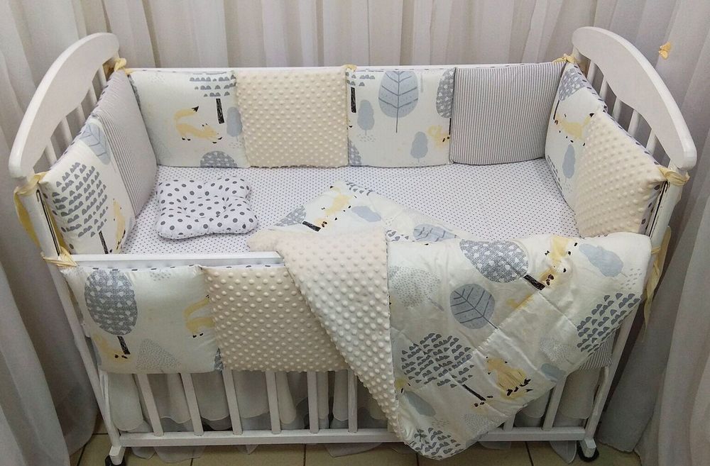 Спальный комплект в кроватку для новорожденного Лисичка крем сатин + бязь, С пледом