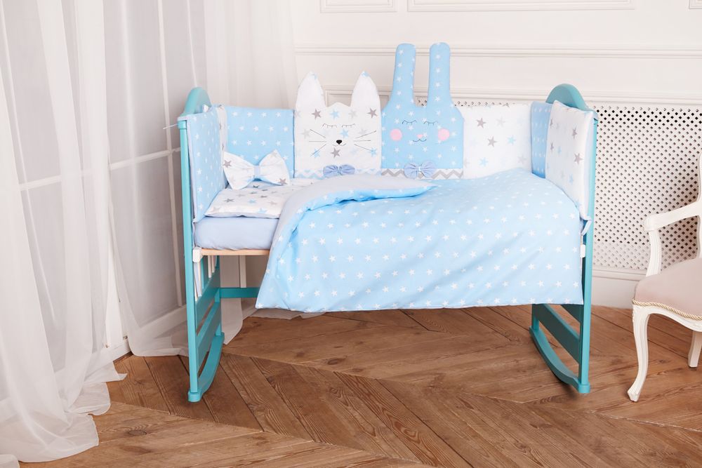 Спальный набор в кроватку для новорожденных Зая Кися 12 подушек, без балдахина